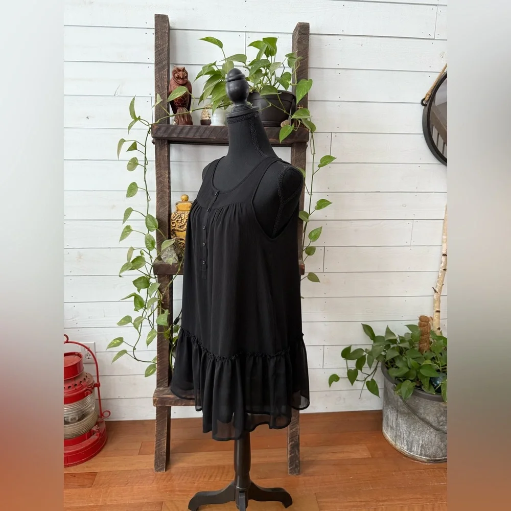 Divided Black Ruffle Hem Dress